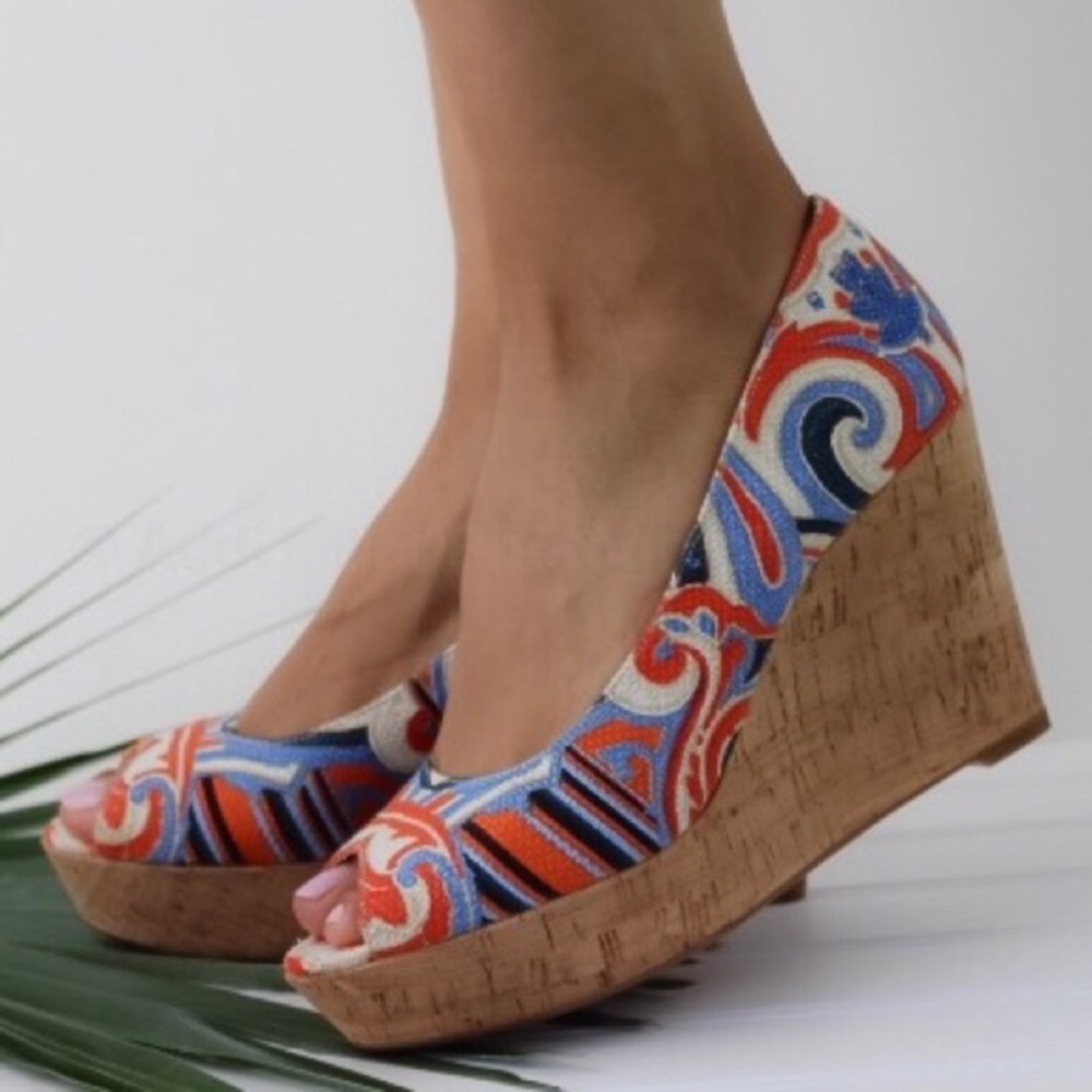 Nine West platform shoes.